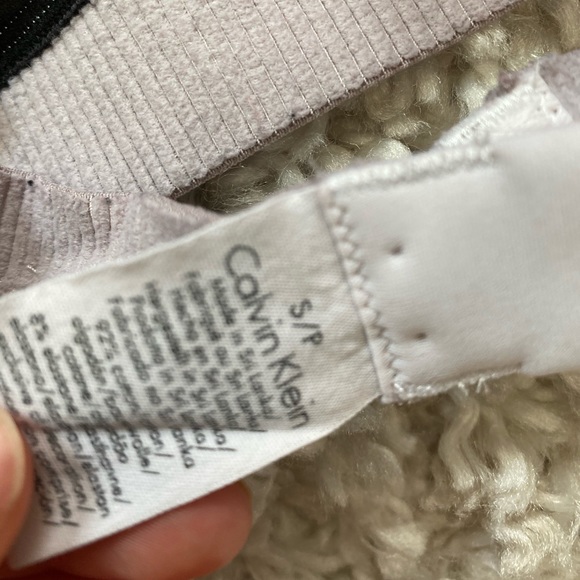 Calvin Klein Cross-back Sports bra - Picture 7 of 7